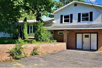 2322 Consaul Rd, Schenectady, NY 12304