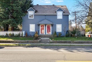 306 Hamilton St, Medford, OR 97501