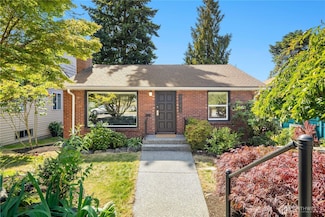 6045 36th Ave SW, Seattle, WA 98126