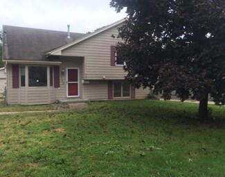 4509 SW 5th St, Des Moines, IA 50315