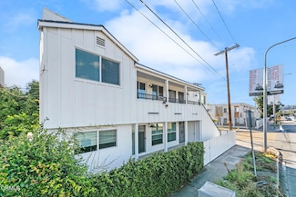 2664 S La Brea Ave Unit 1/2, Los Angeles, CA 90016