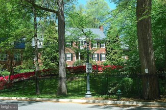 4951 Rockwood Pkwy NW, Washington, DC 20016