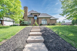 4901 Oakview Dr, Middletown, OH 45042