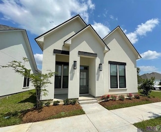 9905 Stonewater Dr, Central, LA 70818