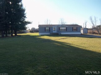 424 Rocky Point Rd, Fleming, OH 45729