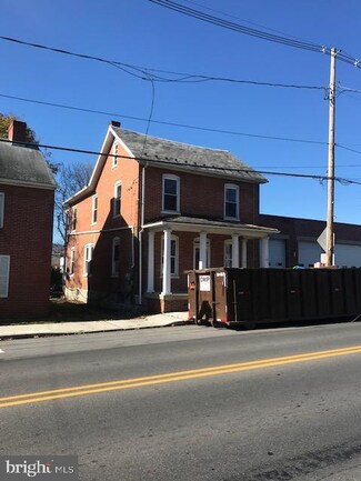 126 N Main St, Mercersburg, PA 17236