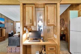 1405 Elderberry Place, Niagara Falls, NY 14304