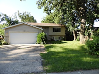1502 20th St, Zion, IL 60099