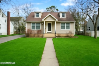1013 Lexington Ave, Lakewood, NJ 08701