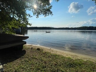 69 Fort Pond Ln, Lancaster, MA 01523