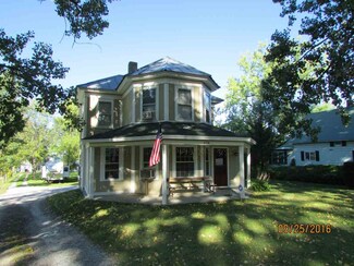 60 S Main St, Alburgh, VT 05440
