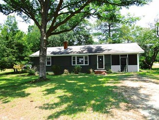 2 Williams St, Mc Rae, GA 31055
