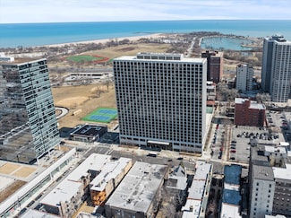 4343 N Clarendon Ave Unit 2309, Chicago, IL 60613