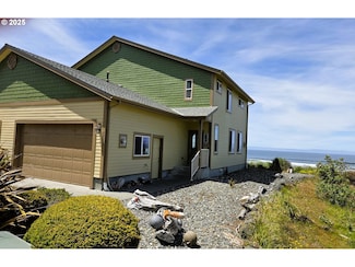 29026 Vizcaino Ct, Gold Beach, OR 97444