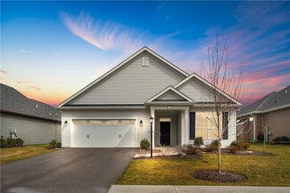 408 Northview Dr, Harmony, PA 16037