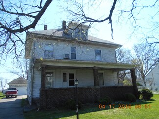 575 N 4th St, Sheldon, IL 60966