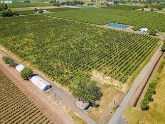 000 Trumbull Ln, Miltonfreewater, OR 97862