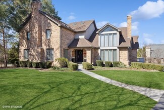 6423 Garfield Ridge Ct, Burr Ridge, IL 60527