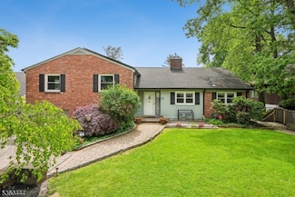 12 Beaumont Terrace, West Orange, NJ 07052