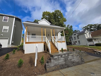 9 Fairview Ave, Middletown, NY 10940