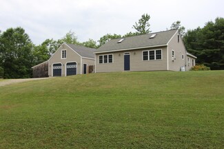 72 Leeds Junction Rd, Greene, ME 04236