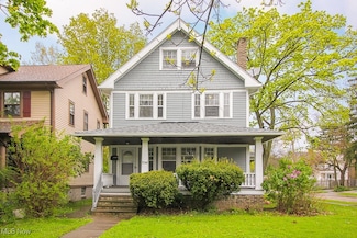 2100 Cottage Grove Dr, Cleveland Heights, OH 44118