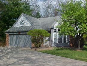 2101 S Bent Tree Dr, Bloomington, IN 47401