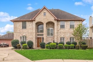 4318 Raintree Ct, Pasadena, TX 77505