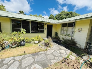 138 Kuuhale St, Kailua, HI 96734