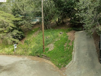 0 Chelsea Dr Unit 41096855, Oakland, CA 94611