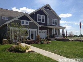 461 Prairie Way S, Bayport, MN 55003