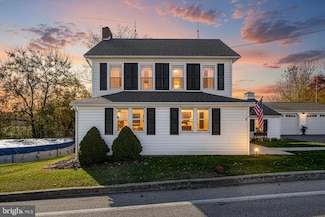 212 Oak Rd, Dallastown, PA 17313