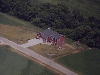 3884 Garfoot Rd, Mount Horeb, WI 53572