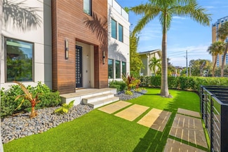 103 5th Ave N, Saint Petersburg, FL 33701