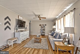 121 Stevenson Ave, Beverly, NJ 08010