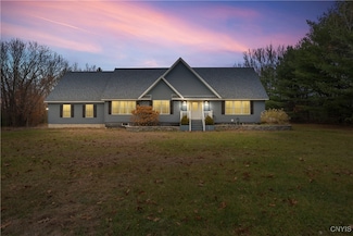 82 Bert Howard Dr, Central Square, NY 13036