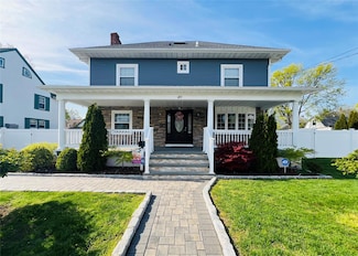 49 Marvin Ave, Hempstead, NY 11550