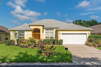 135 Langham Dr, Davenport, FL 33897