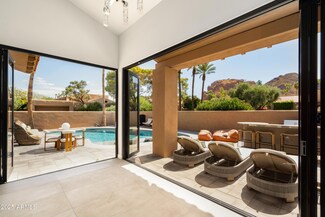 4440 E Camelback Rd Unit 31, Phoenix, AZ 85018