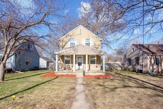 123 Lewis St, Waterloo, IA 50703