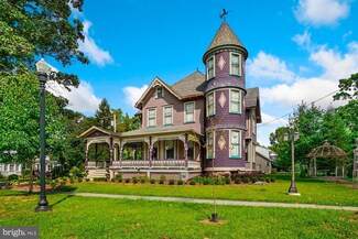 13 W Mantua Ave, Wenonah, NJ 08090