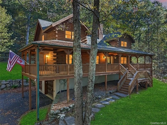 165 Cascade Rd, Warwick, NY 10990