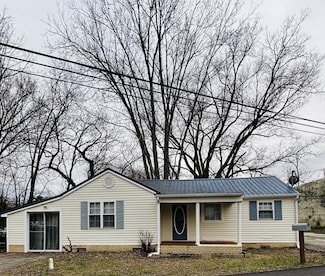 133 Martin St, McMinnville, TN 37110