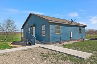 379 Niekamp Rd, Riesel, TX 76682