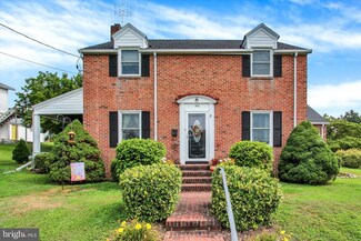 300 W 6th St, Waynesboro, PA 17268