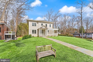 4601 Oxford St, Garrett Park, MD 20896