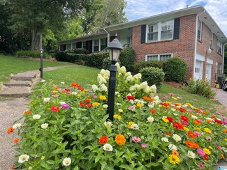 129 Peachtree Rd, Mountain Brook, AL 35213
