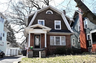 286 Grove St, Akron, OH 44302