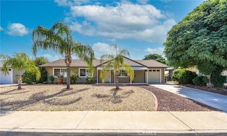 25981 Coombe Hill Dr, Sun City, CA 92586