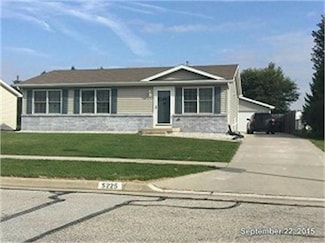5225 Kansas Dr, Ames, IA 50014